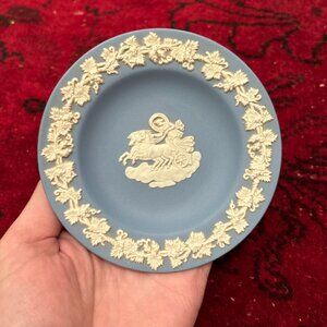 Vintage Wedgwood Blue Jasperware Trinket Plate Made In England Chariot Horse
